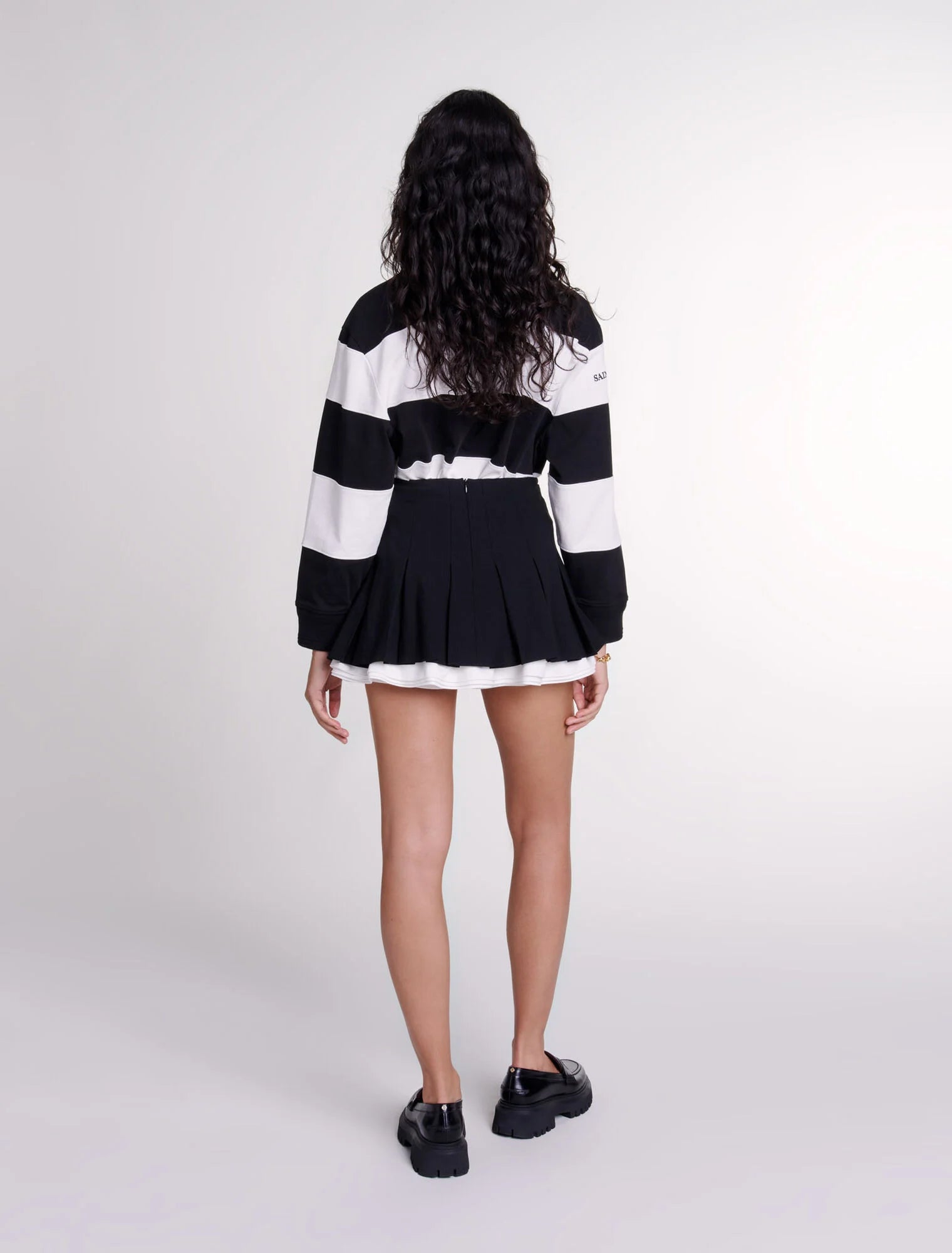 Black featured-Dual-material pleated skort