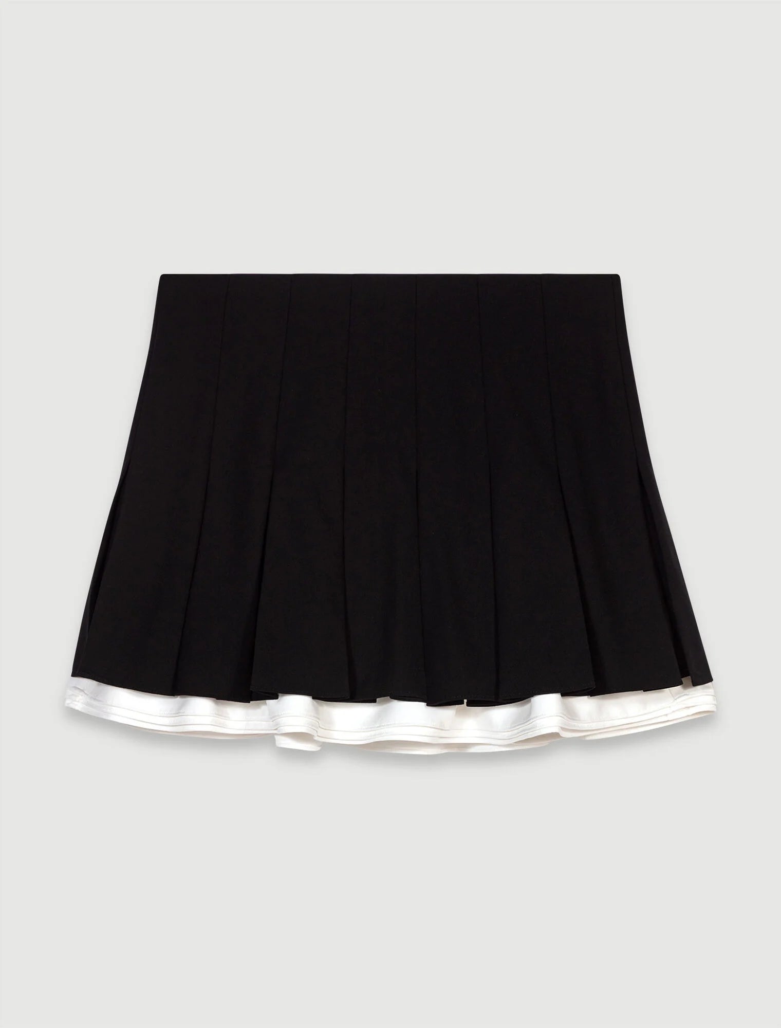 Black featured-Dual-material pleated skort