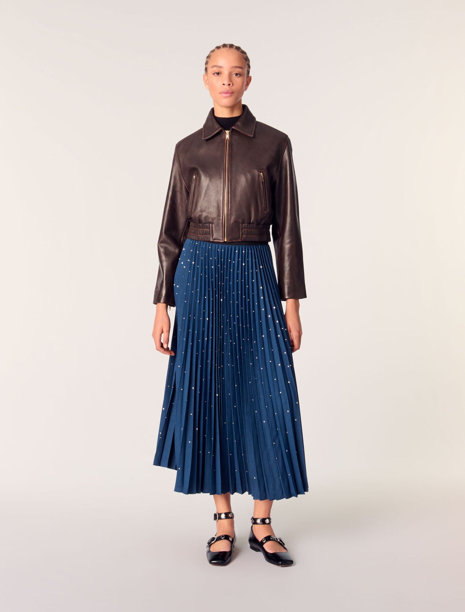 Blue Jean-featured-Long pleated skirt with studs 