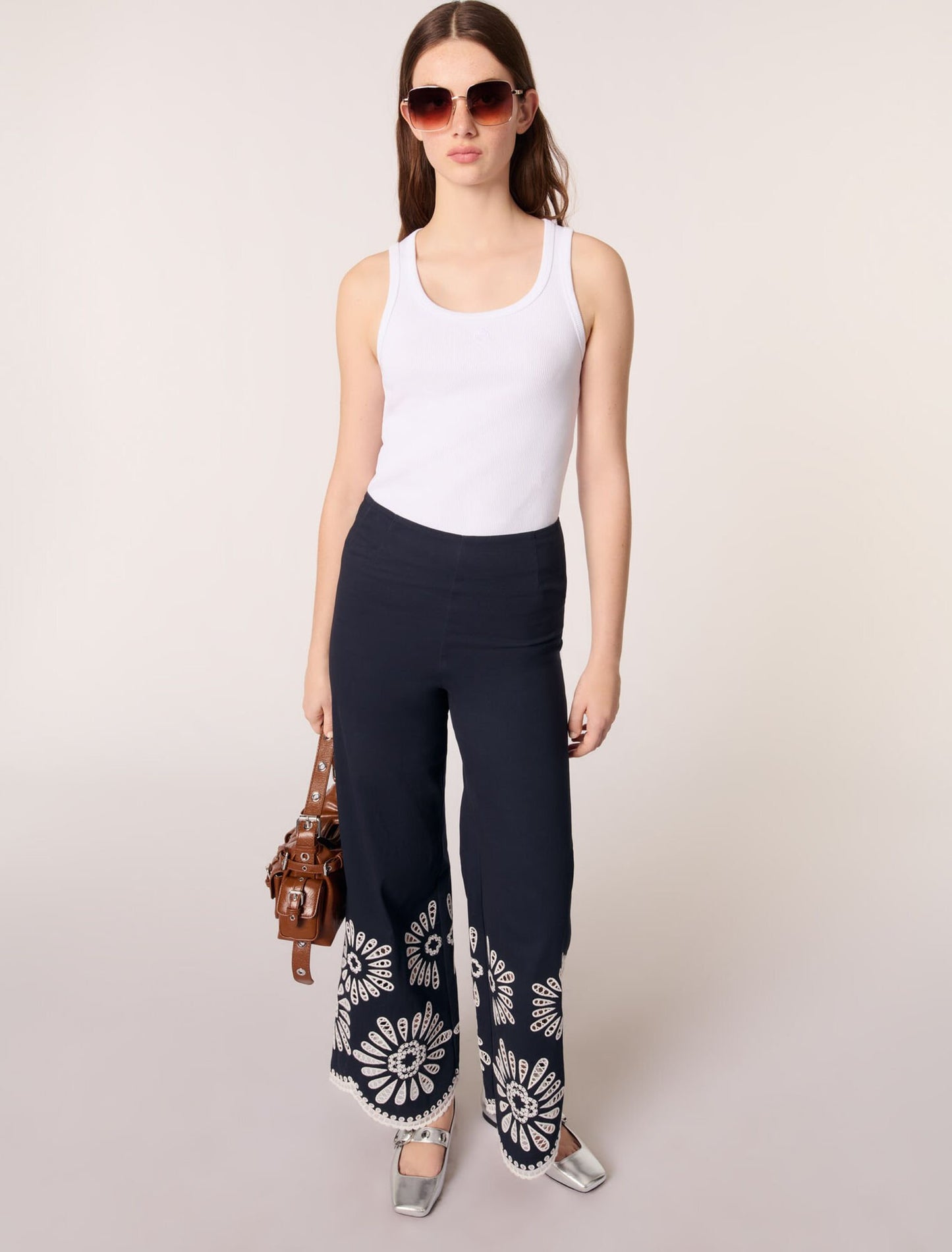 Navy-Trousers with crochet detail