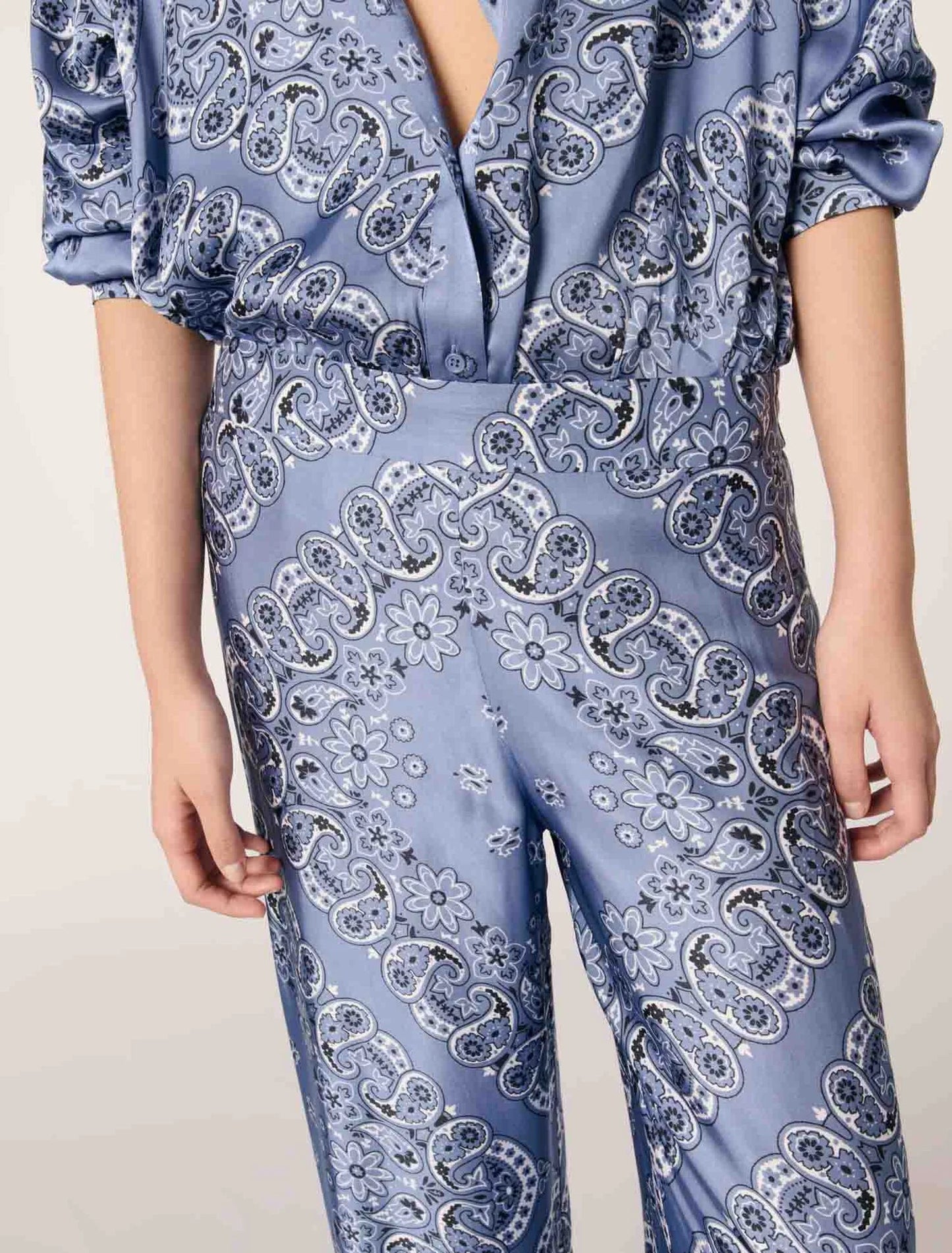 Blue Bandana Print-Flowing patterned trousers