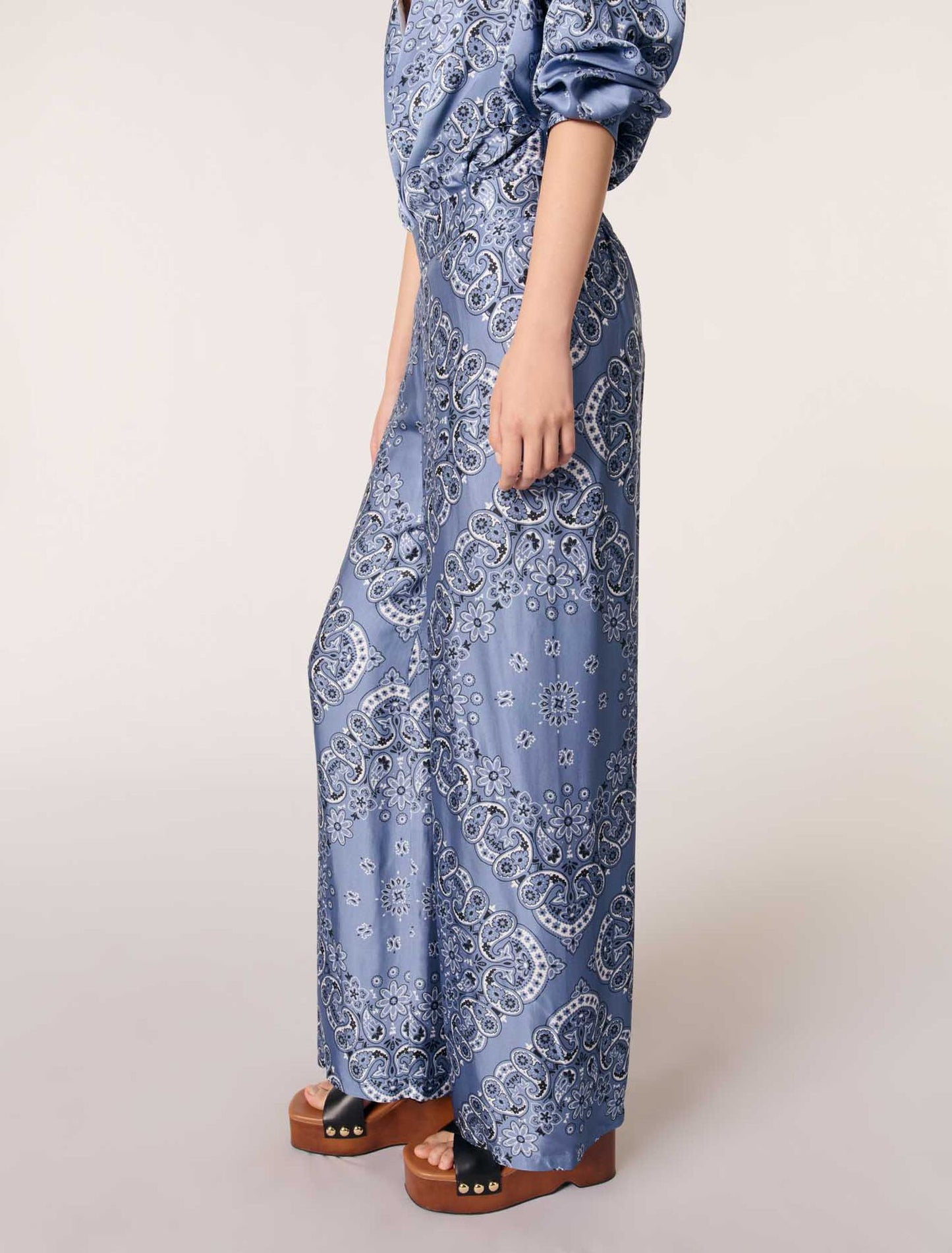 Blue Bandana Print-Flowing patterned trousers