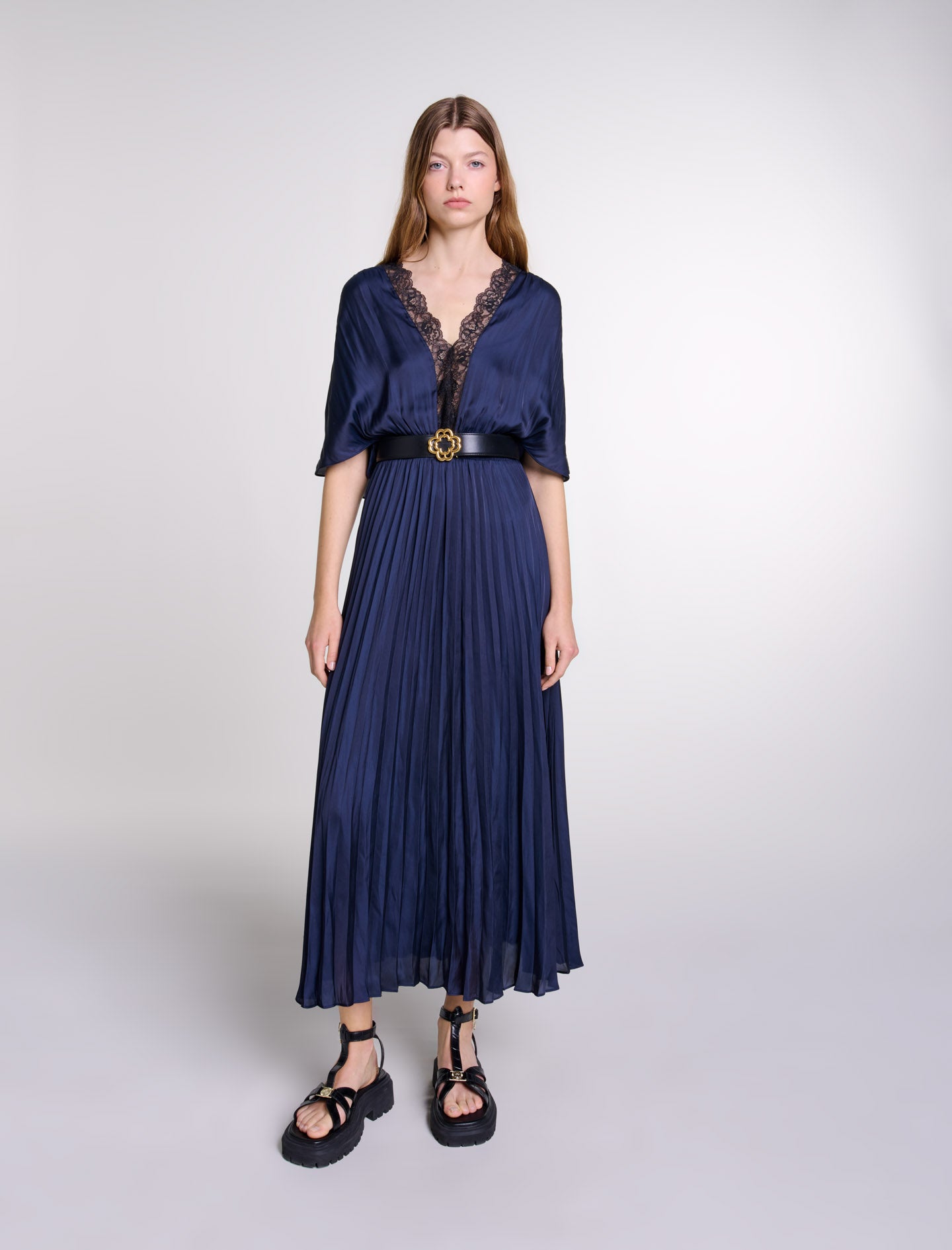 Navy/Black-featured-Pleated maxi dress with lace