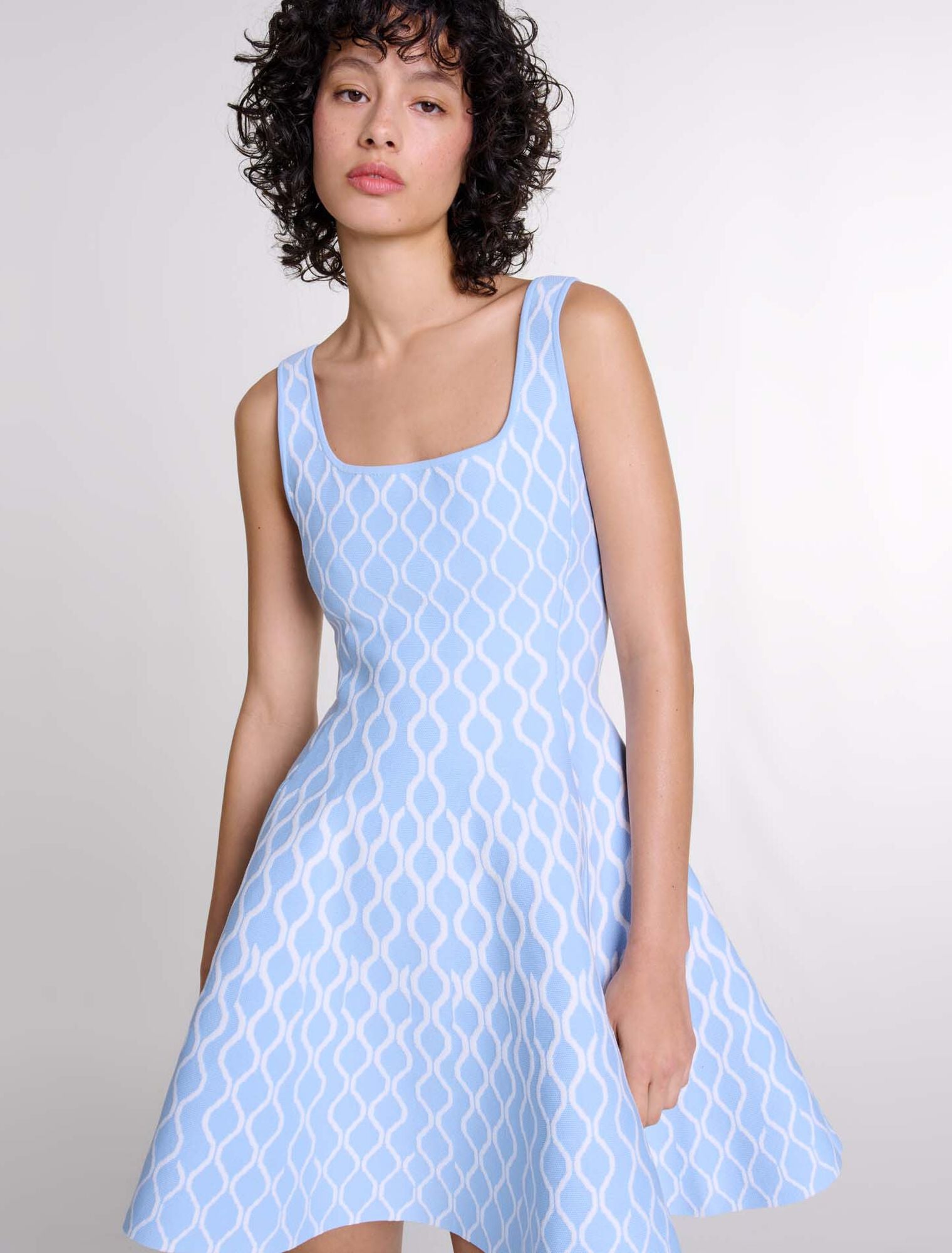 Blue/white featured-Jacquard knit short dress